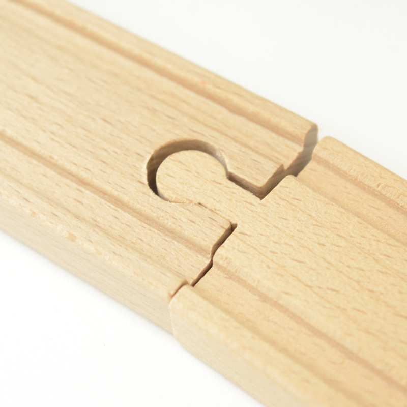 Nuevos niños granja de madera Thomas pista traje de madera ensamblado pista bloques de construcción educativos juguetes al por mayor