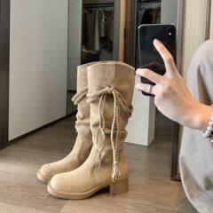 葡萄妈同款现货发~ 增高5.5cm~废土风流苏编织带粗跟堆堆中筒靴女