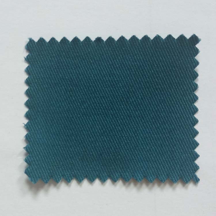 Precio de fábrica de tela de algodón tejido de color sólido suave tela de camisa 100% algodón cepillado impermeable