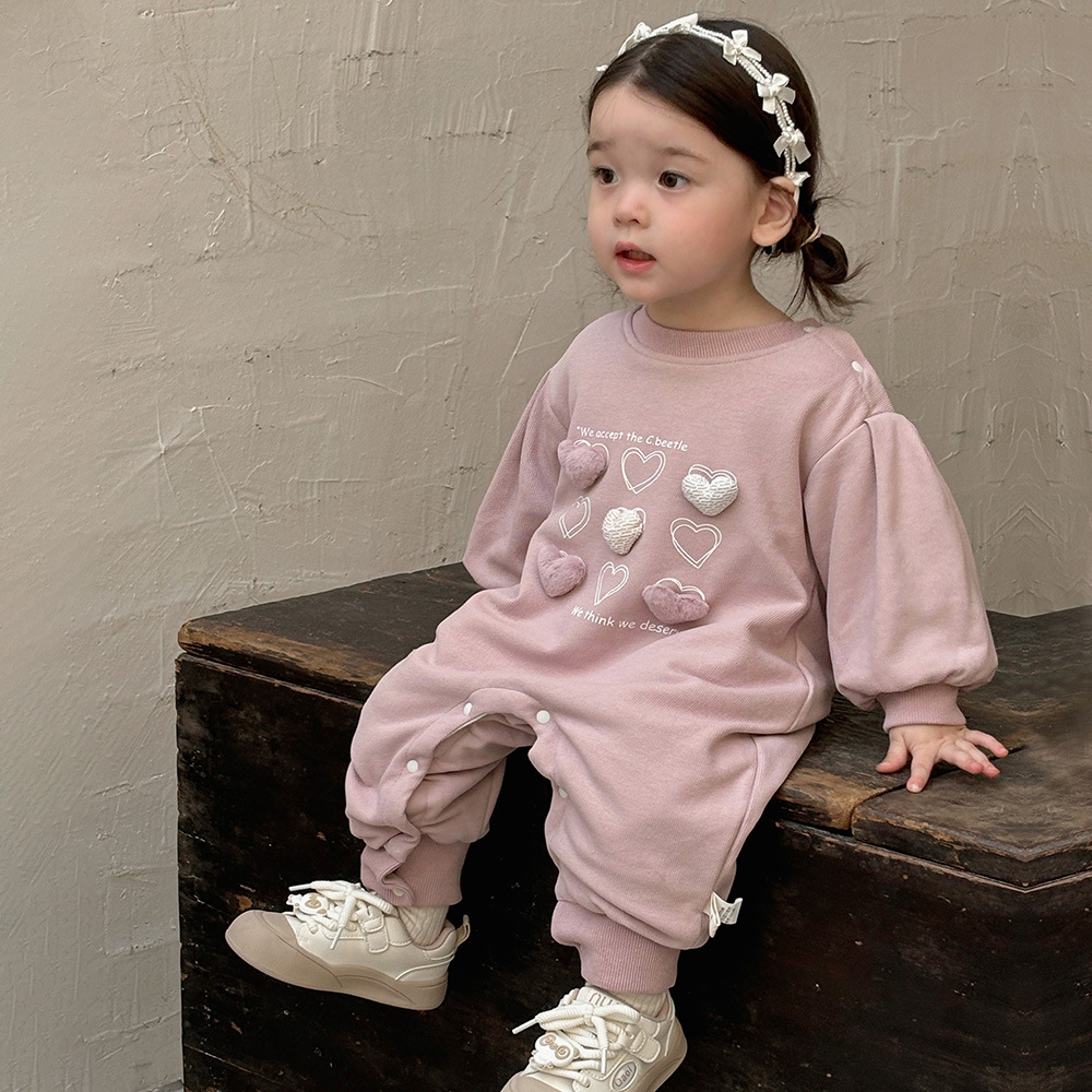 2024 principios del invierno bebé estilo coreano mono niña amor estilo occidental traje de escalada mameluco de manga larga acolchado de finales de otoño