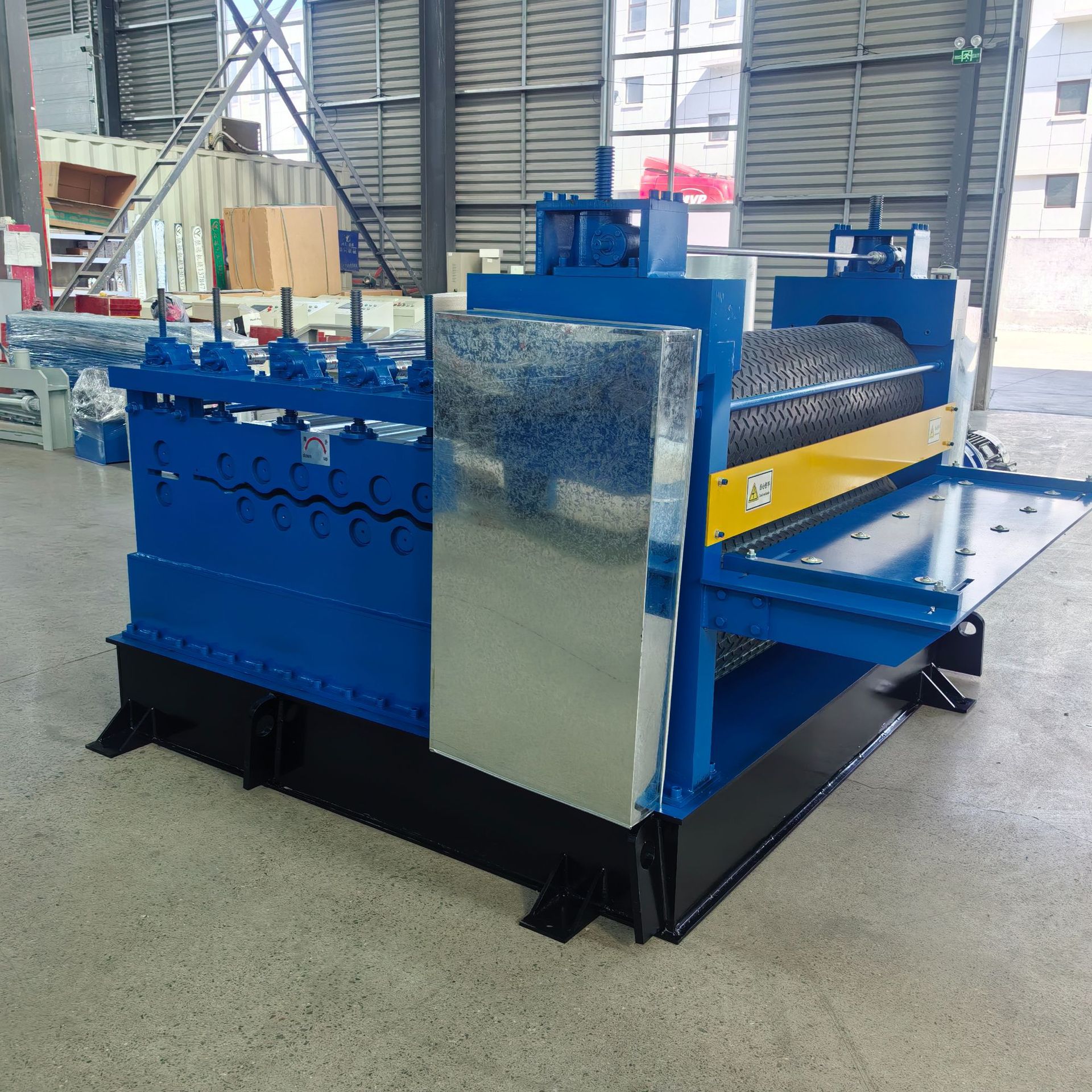 Anti-Skid Embossing Machine Stainless Steel Plate Aluminum Plate Galvanized Plate Embossing Machine Concave and Convex Pattern Metal Plate Anti-Skid Knurling Machine