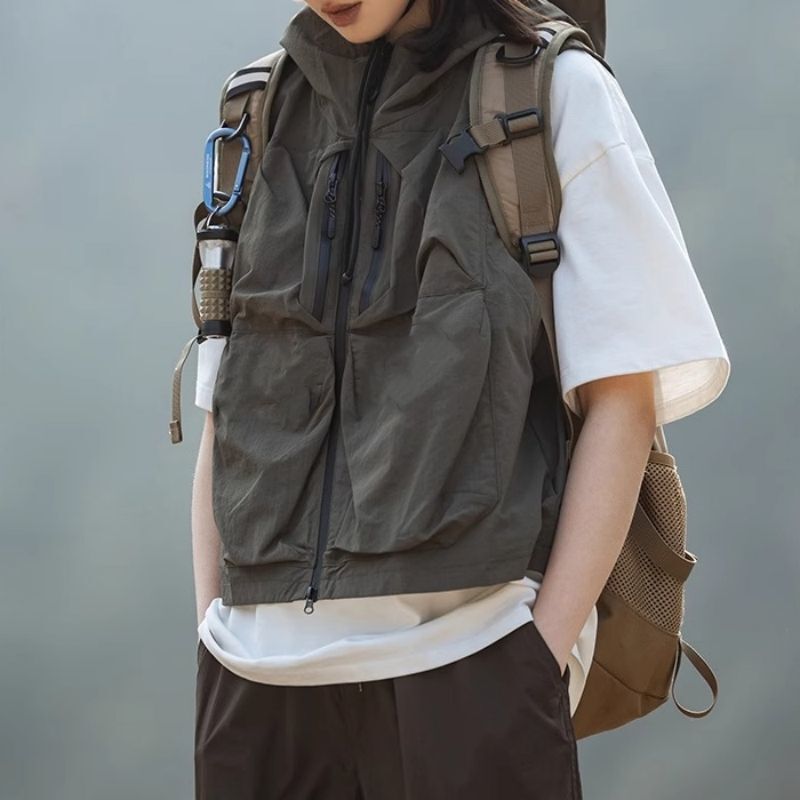 American-style Outdoor Hooded Vest Men's and Women's Vest Clip Functional Three-dimensional Pocket Design Sense Casual Handsome Coat Neutral Style