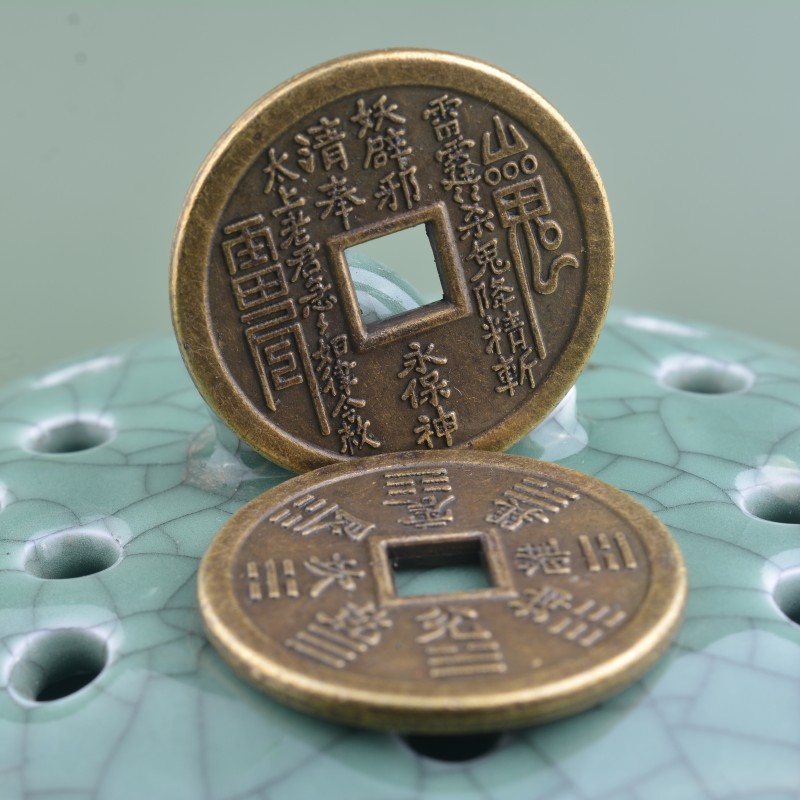 2.8cm 검정색 바닥 산 고스트 사각 구멍 5mm [두꺼워진 2.1mm]