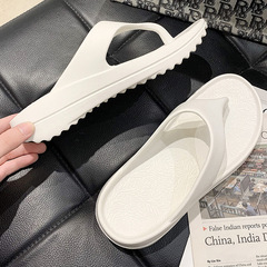 Flat sole sandals for cross-border e-commerce, featuring Korean women's character sandals, summer new fashion, suitable for outdoor wear, soft sole, couple sandals for men and women