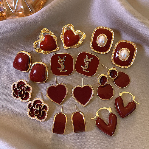 Red Earrings for Women, Retro Hong Kong Style, High-End, Unique and Niche Winter and Spring Festival Earrings,  New Arrival