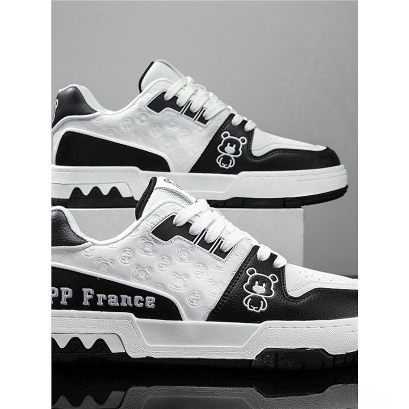 Trendy Sneakers for Couples, Autumn and Winter New Casual Fashion Leather Violent Bear Trendy Shoes, Versatile White Shoes from the Main Warehouse Store