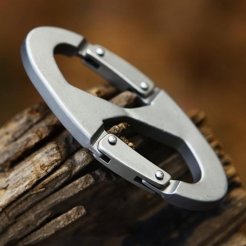 8-shaped carabiner outdoor camping keychain mountaineering steel gear buckle small tactical carabiner