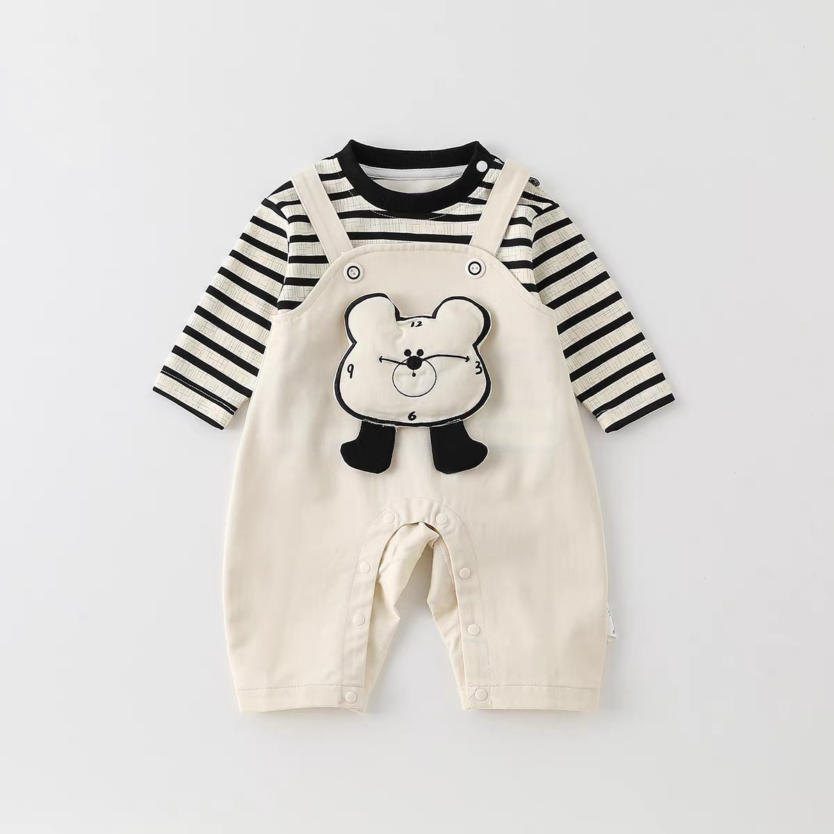 2025 New Style Boys' Autumn Outfit: Stylish Long-Sleeved Top, Baby Overalls, Spring and Autumn Infant Clothes
