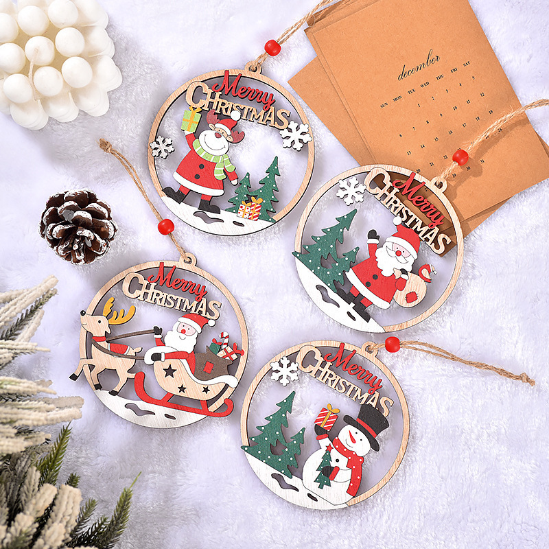 クリスマスのペンダントクリスマスの装飾の木製のペンダントクリスマスの透かし彫りの老人の看板はクリスマスの装飾品を飾ります。|undefined