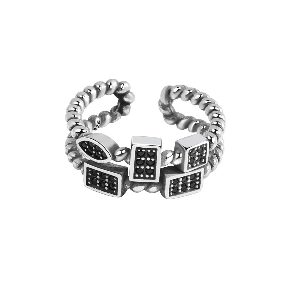 Retro brand ring hip-hop style, Japanese and Korean, simple and elegant design, on index finger