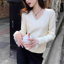 法式蕾丝拼接V领长袖针织衫女秋冬款气质修身内搭打底毛衣女