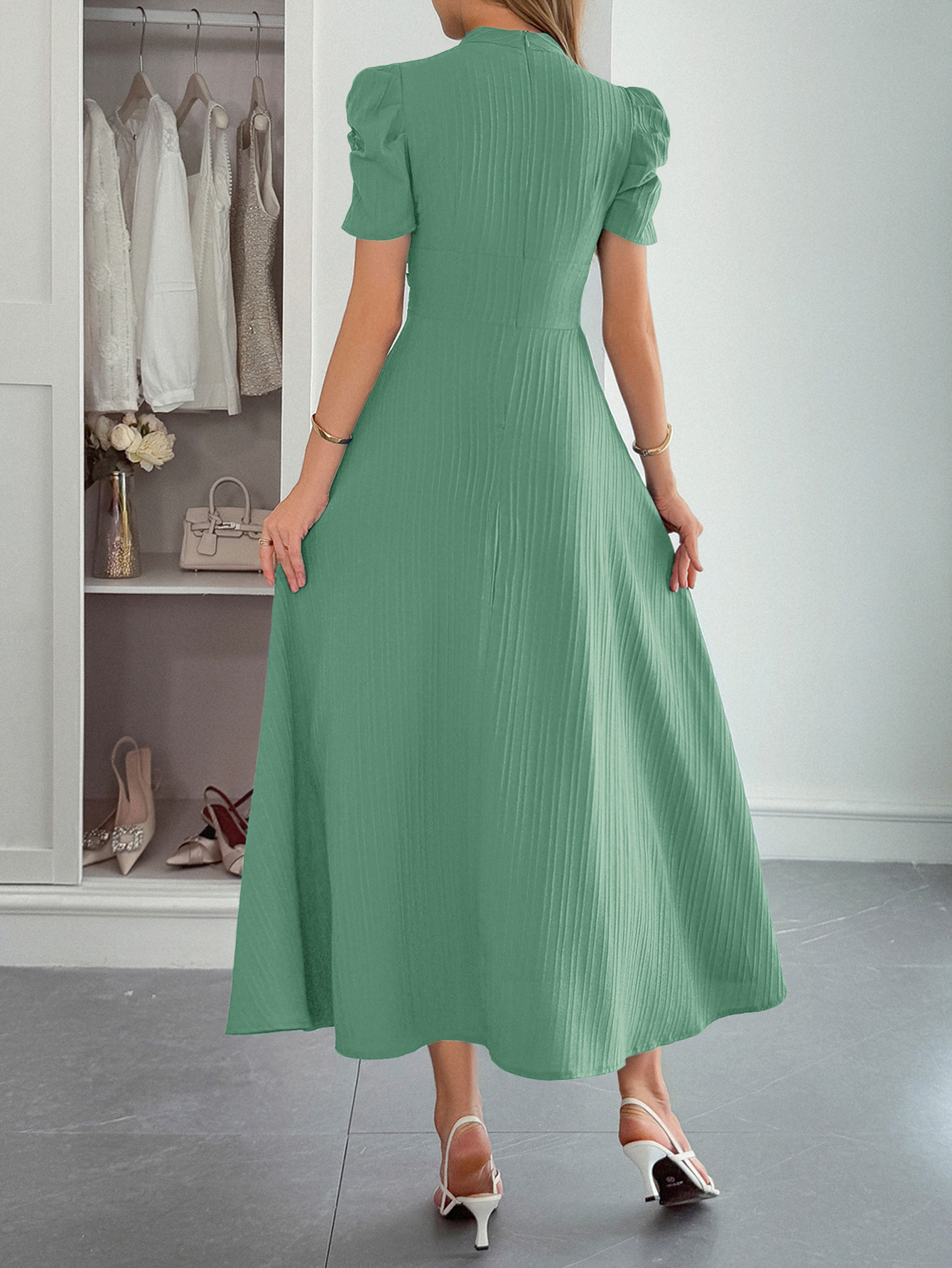 Women's Sheath Dress Elegant Classic Style V Neck Short Sleeve Solid Color Midi Dress Casual Daily display picture 3
