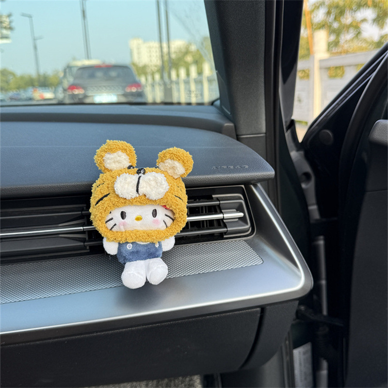 Decoración de aire acondicionado para automóviles accesorios de automóviles de dibujos animados elefante gorra Kitty decoración de salida de aire acondicionado adorable adornos de perfume para automóviles