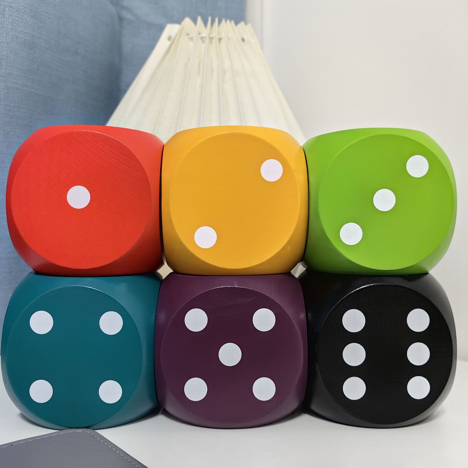 dados transfronterizos dados de madera piezas de madera accesorios de juguetes de madera dados de ocho caras dados de doce caras fábrica directa