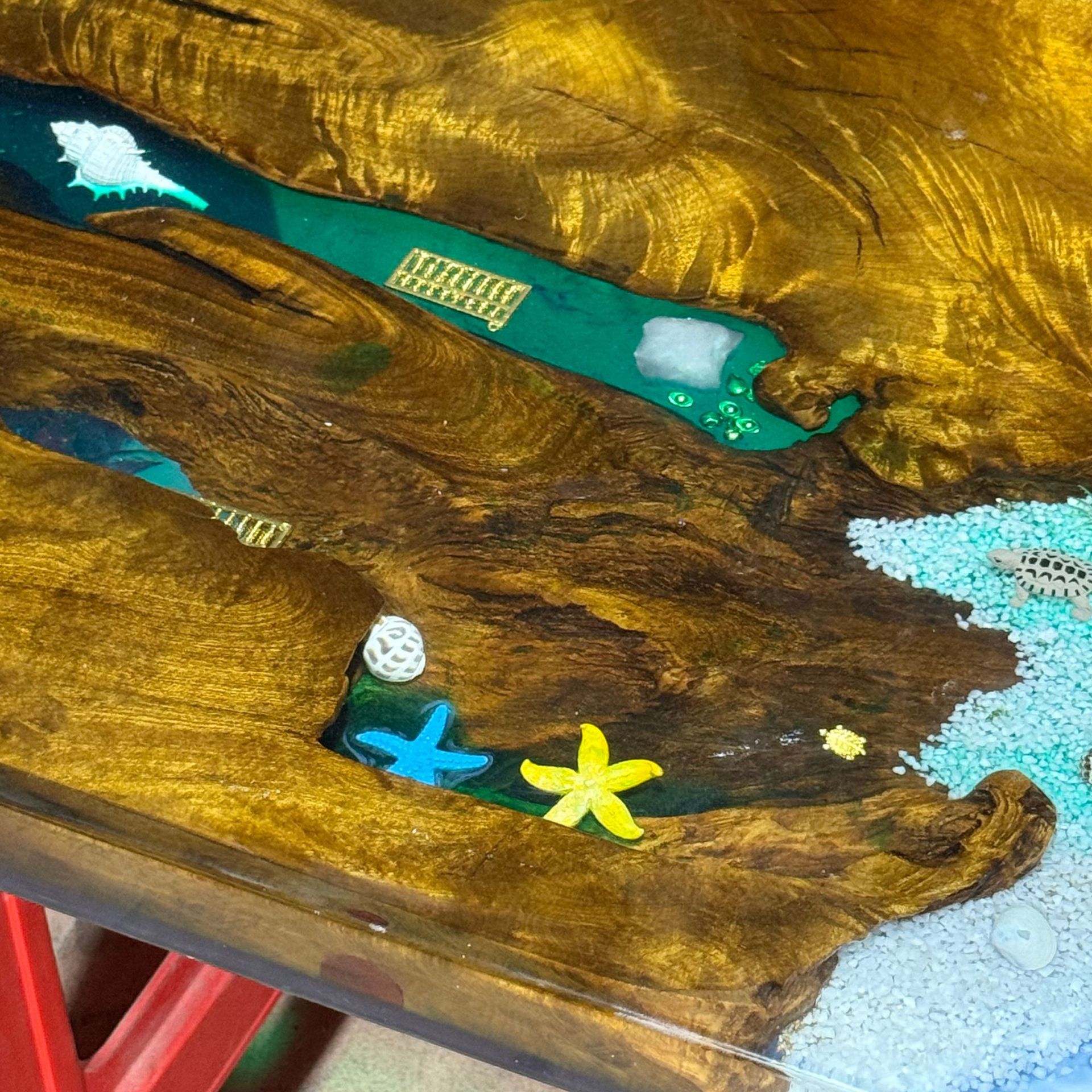Wholesale Solid Wood Resin River Table, Ocean Wave Tea Table, Dongguan Solid Wood Slab Table, Resin Table Source Manufacturer