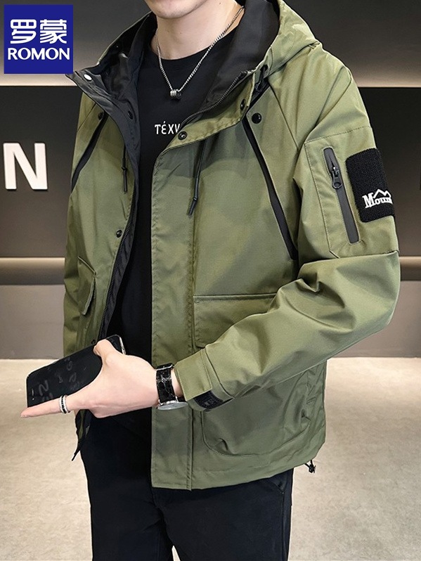 罗蒙男装2025新款冲锋衣外套男春秋季潮牌高端加连帽大码工装夹克