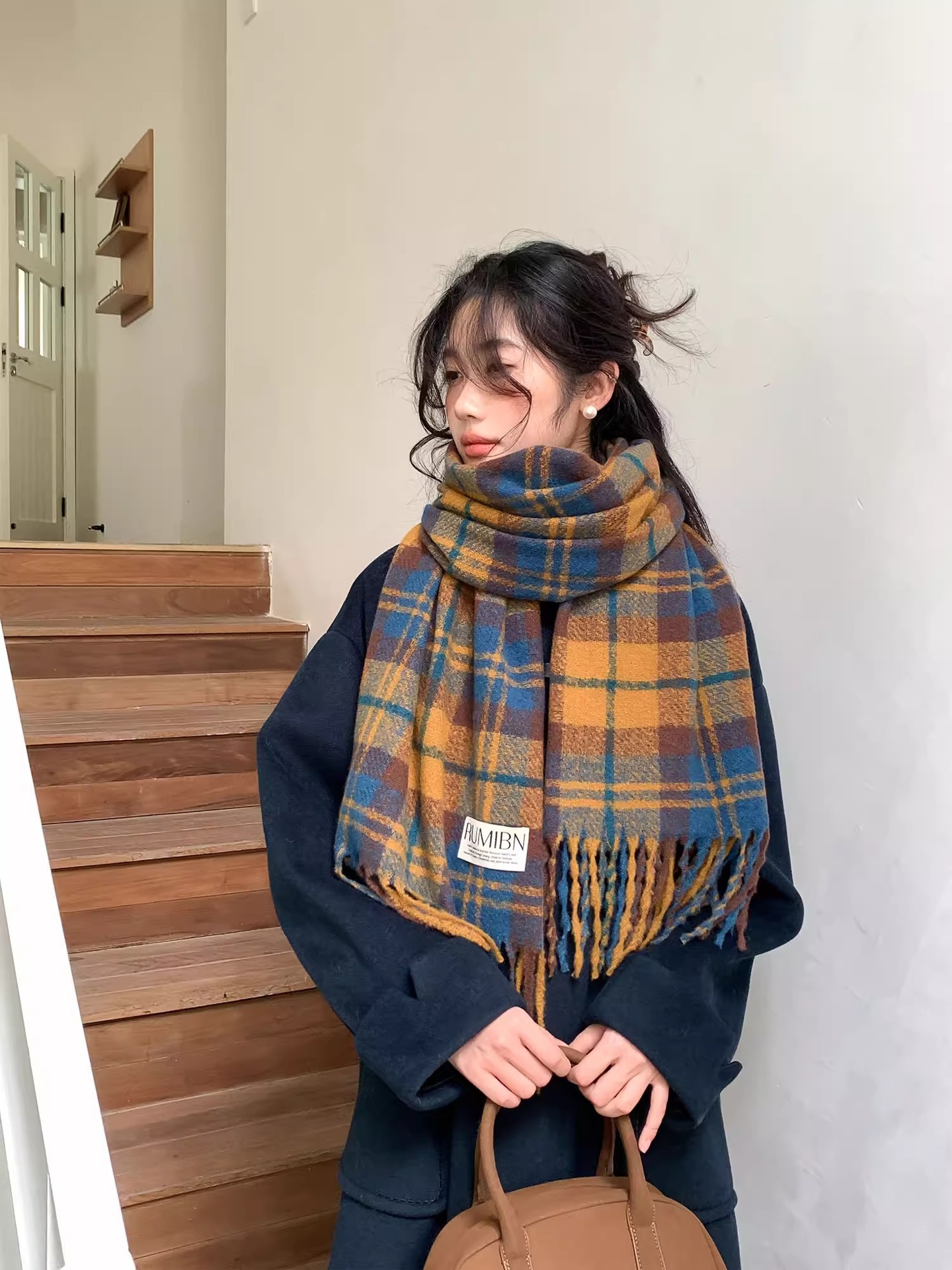 Red Checkered Scarf For Women Warm Winter Autumn Accessory_voghion.com