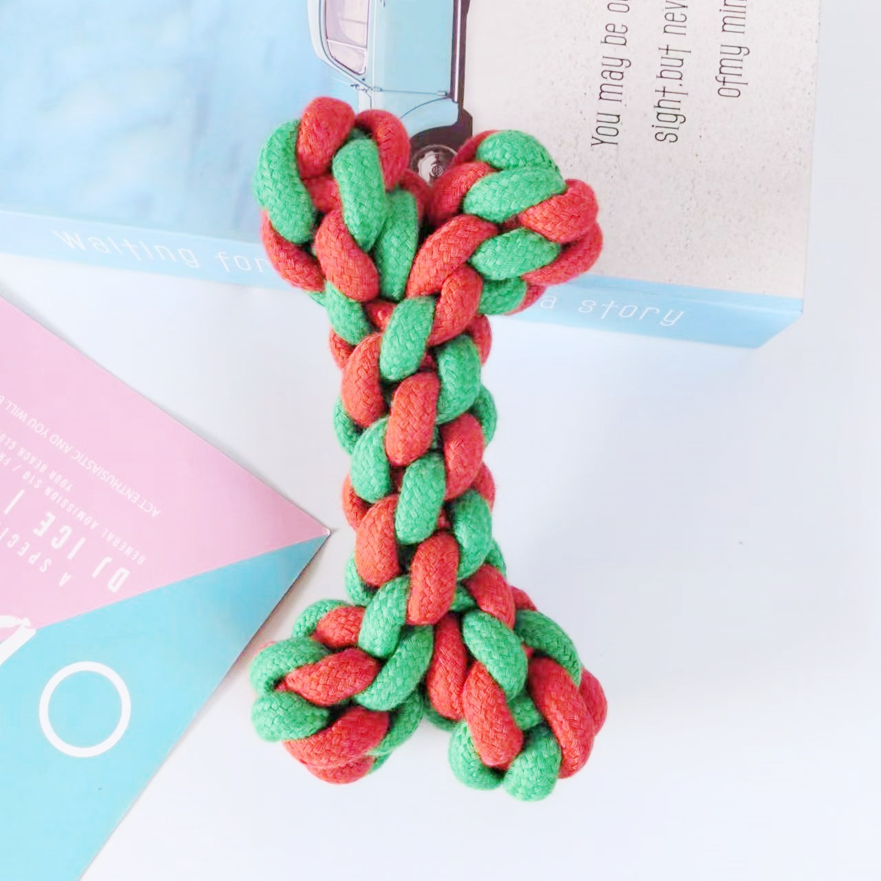 Juguetes para perros de gran venta transfronterizos, juego de juguetes de cuerda de algodón navideños para mascotas, juguete para la dentición, alivio del aburrimiento, juguete navideño con nudos resistentes a las mordidas.