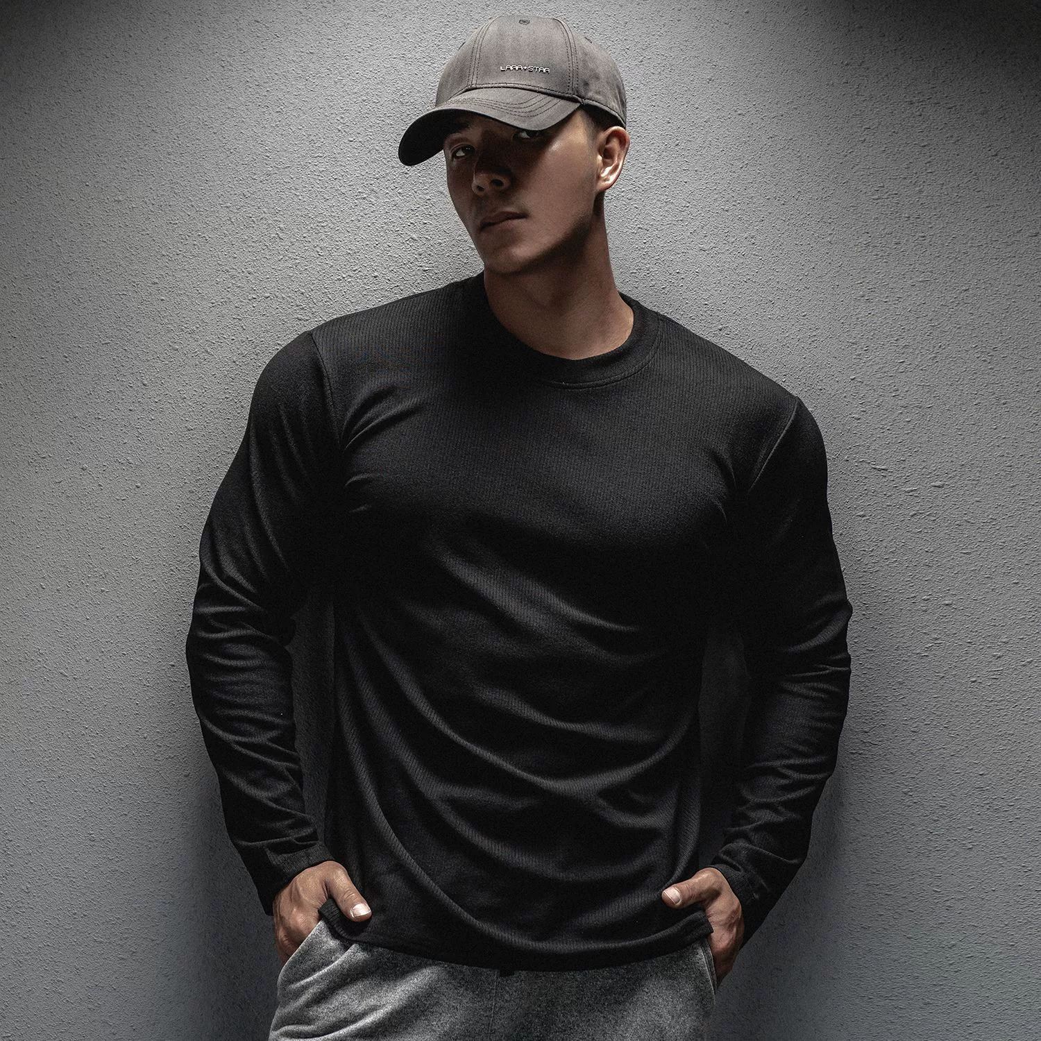 Мускул весной и осенью мужской новый тренажерный зал тренировки спорт досуг бег тренировки эластичные сплошной цвет свободные длинные рукава