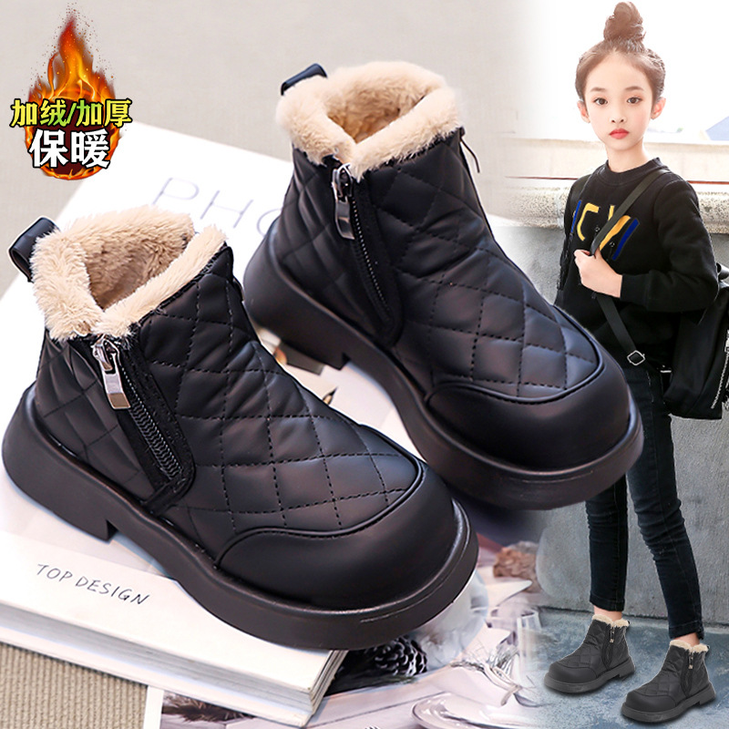 Zapatos infantiles de niñas botas de nieve de invierno adicionadas 2025 nuevas botas de algodón negro caliente para niños zapatos de algodón de niñas grandes