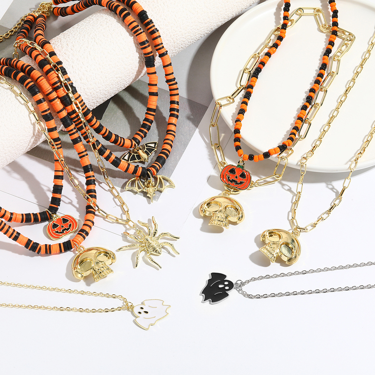 11g Weight Zinc Alloy Pendant Material Pendant Necklace Classification Seed Bead Chain Material 1 Piece Quantity Festival, Street Occasion Zinc alloy Material Halloween Festival Pumpkin, ghost, Skull Pattern Unisex Gender Hip-Hop, Streetwear Style Hip-Hop Streetwear Pumpkin Ghost Skull Zinc Alloy Beaded Necklaces Halloween Wholesale 49