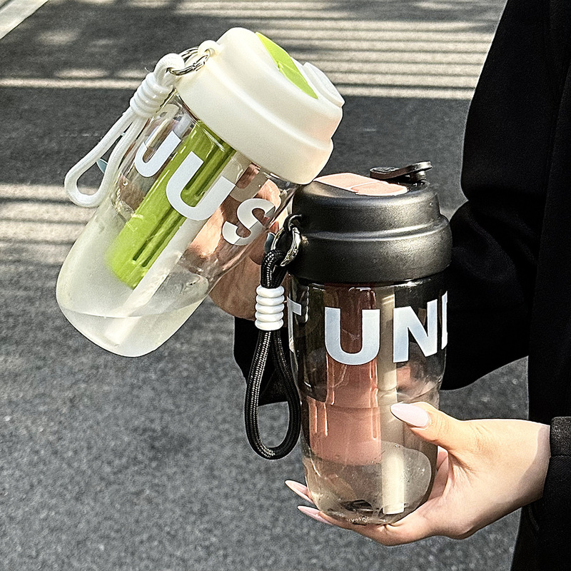 おしゃれな新しい高見えストローカップ、茶隔離、漏れ防止、持ち運び用ロープ付きプラスチックカップ、ポータブルダブルドリンクハンドルタンブラー|undefined