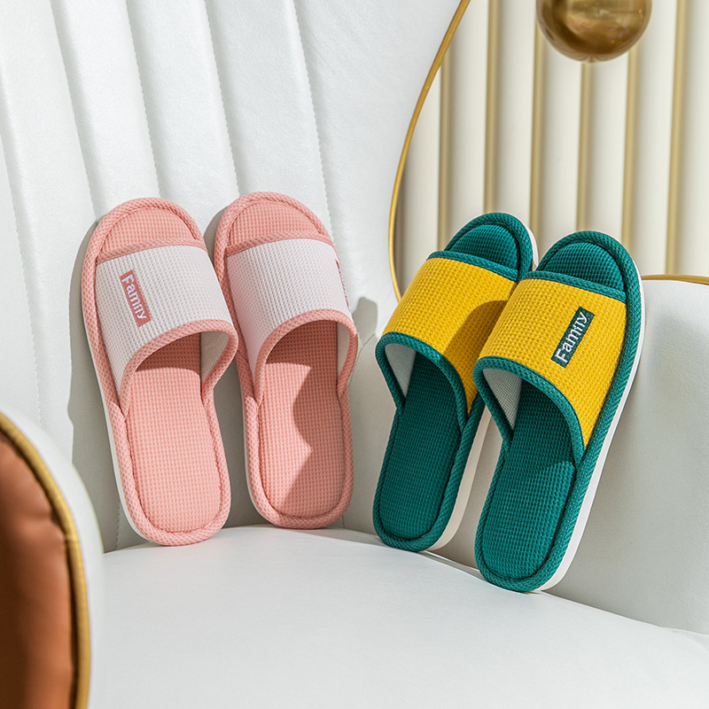 Zapatillas de lino de las mujeres de cuatro estaciones casa interior casa mudo pareja piso inferior suave antideslizante de lino de algodón sandalias de los hombres