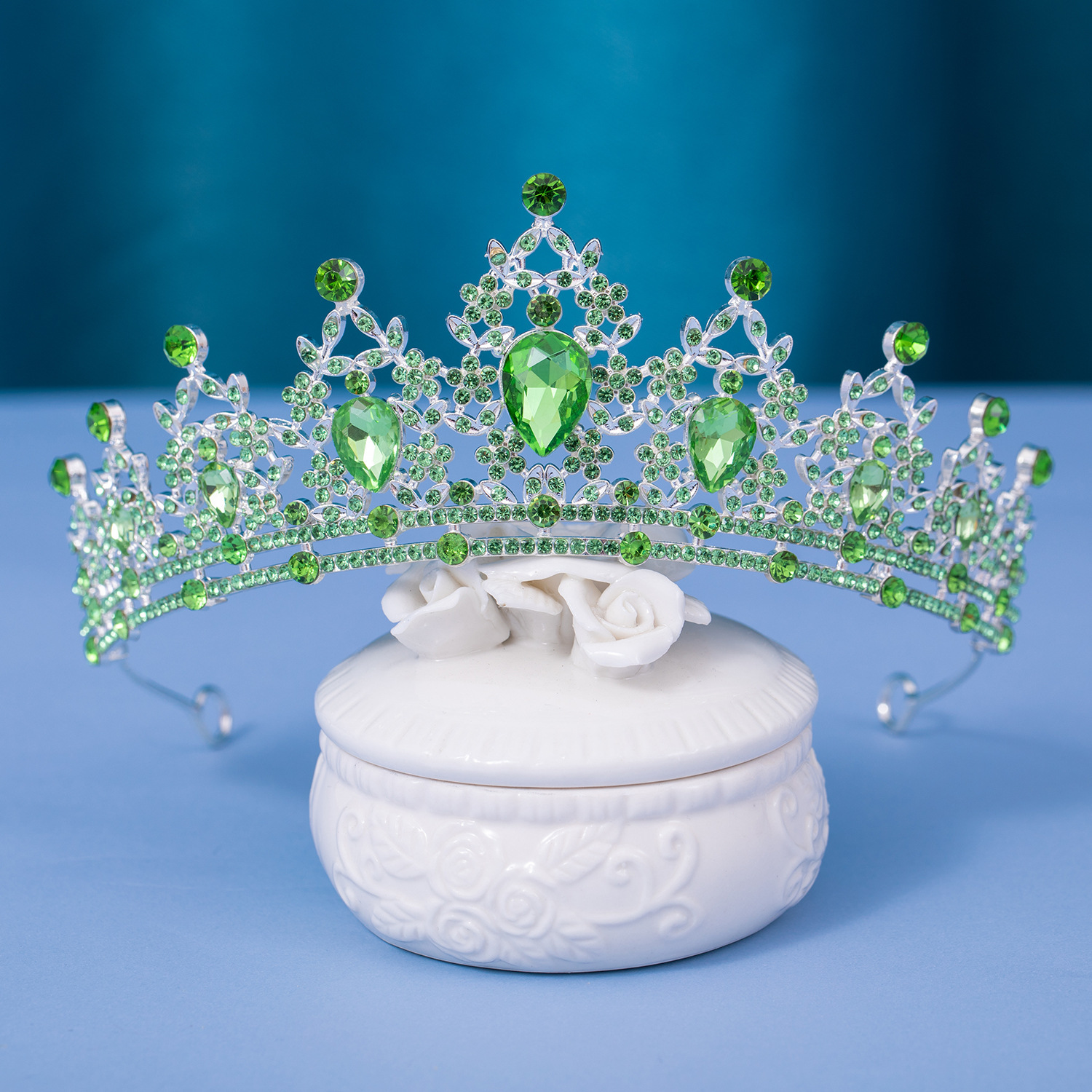 結婚式の髪型の頭飾り水晶花嫁の頭飾り王冠カラー冠結婚式の髪バンド誕生日の頭バンド王女卸売り