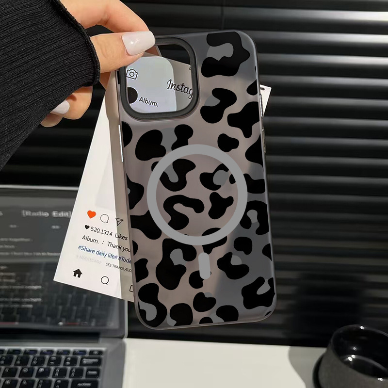 Suitable for Apple Iphone17 Series Mobile Phone Case 16Pro Magnetic Suction 15 Leopard Print 13Promax 11 Mobile Phone Case