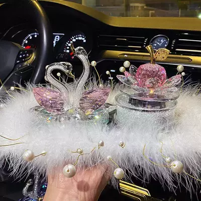 Car Ornaments Goddess Style Crystal Swan Car Perfume Holder High-End for Girls' Cars