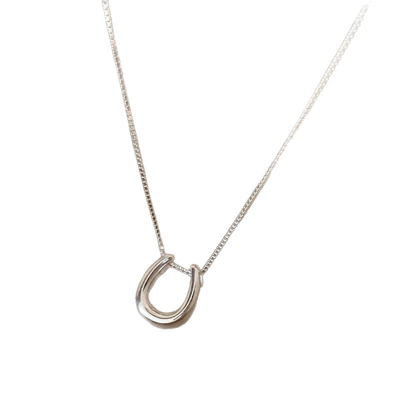 Collier pendentif fer à cheval en forme de u élégant pour femme_voghion.com