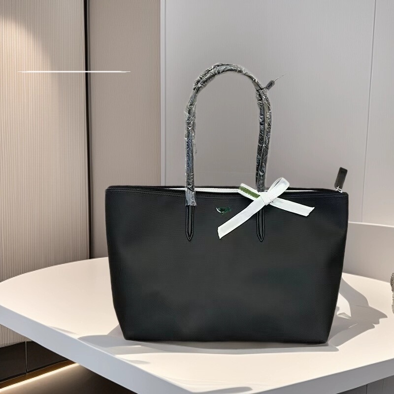 French Crocodile Bag Large Women's Tote Bag Fashionable Large-Capacity Shoulder Bag Lightweight Commuter Handbag