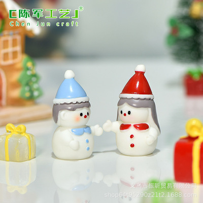 undefined6 new pattern Hand Christmas Scenery Snow DIY Landscaping parts penguin duck lovers Snowman resin Decorationundefined