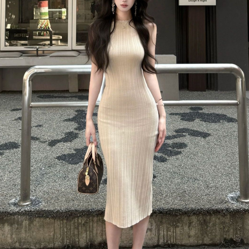 2026 High-Intelligence Style Knitted Sleeveless Tank Dress, Bodycon Dress for Women, Mature and Elegant Style, Slim Fit Inner Dress for Women