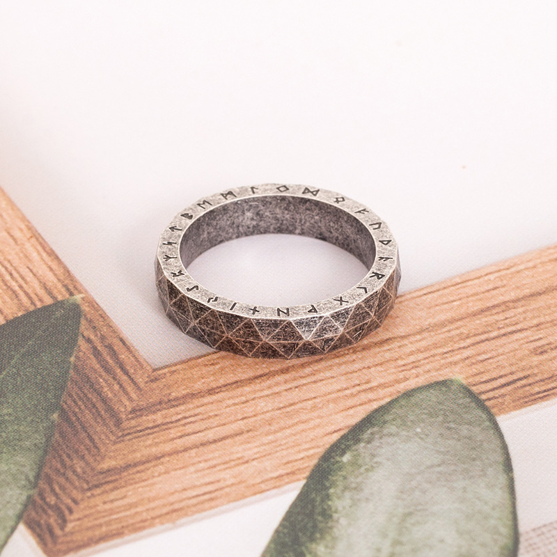 Minimalist Men's Ring For Refined Gentlemen, Sleek Designer Style_voghion.com