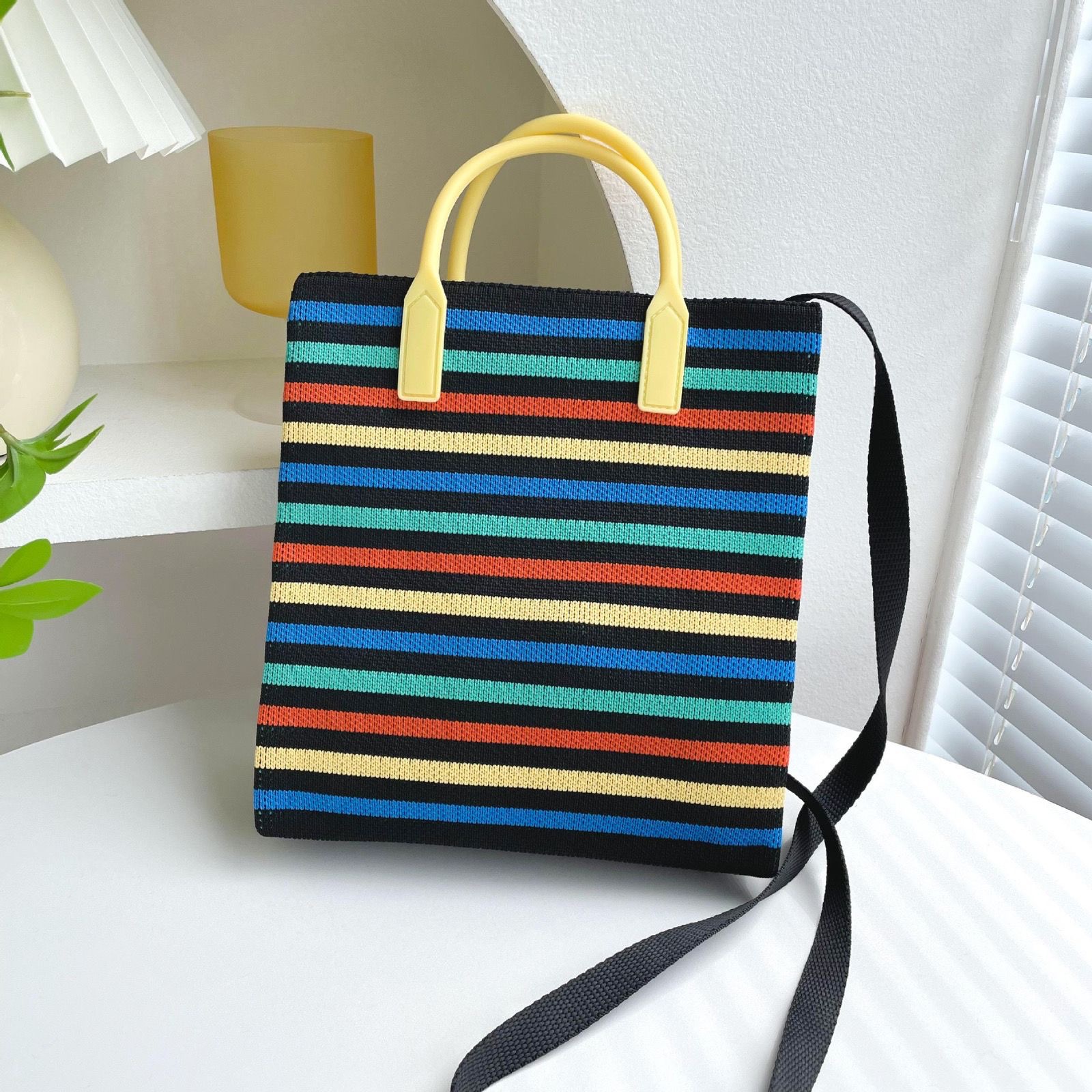 Women's Small Polyester Stripe Plaid Flower Vintage Style Open Crossbody Bag display picture 23