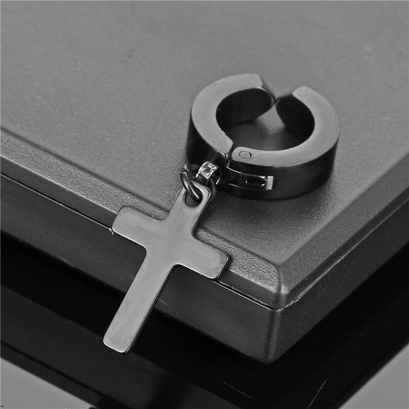 Simple Style Cross Titanium Steel Plating Ear Clips 1 Piece display picture 2