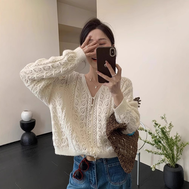 White V-Neck Hollow Knitted Cardigan Jacket Sweater Women's Thin Outer Wear Korean-style Chic Top for Small Spring and Autumn