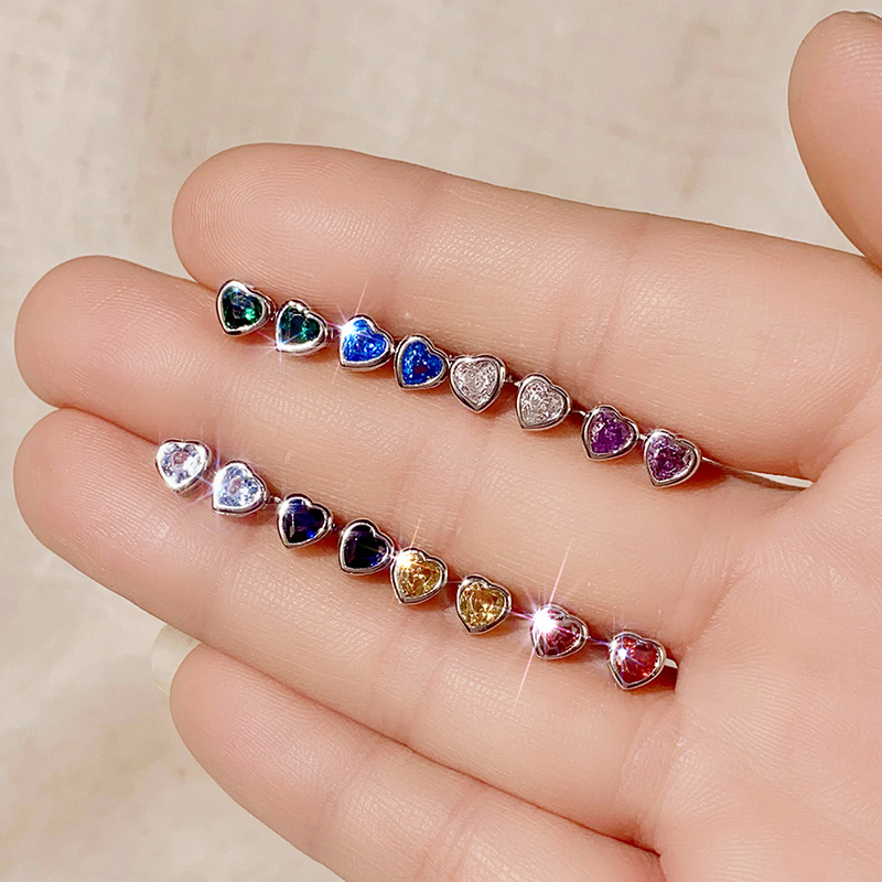 3g Weight Copper Ear Needle Material Ear Studs Classification 1 Pair Quantity Daily, Street Occasion Copper Material Heart Shape Pattern All Seasons Season Women's Gender Sweet Style 1 Pair Sweet Heart Shape Copper Ear Studs 1