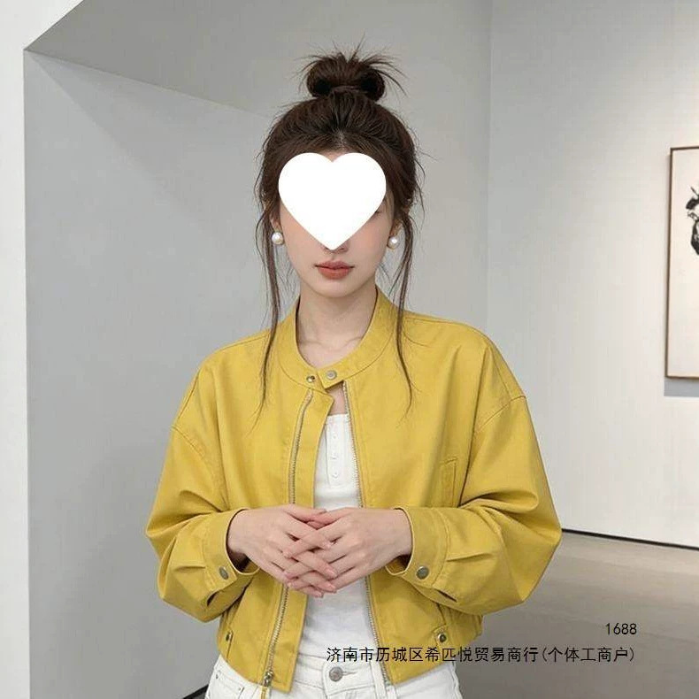 圆领棒球服短外套女2026春季新款流行气质修身洋气休闲感上衣