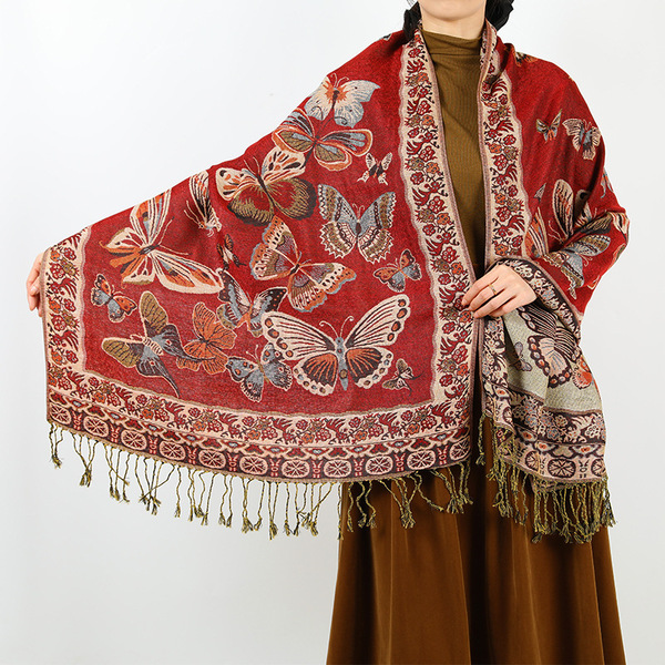 Retro ethnic long cloak with tassels to go out