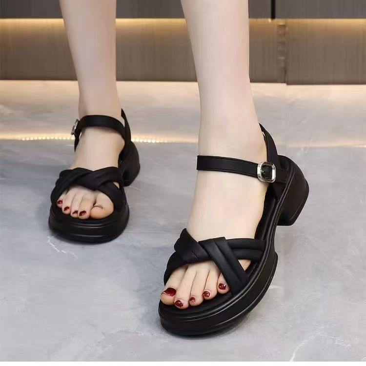 Zapatos sandalias de verano 2026 nuevos muffins con suela gruesa deportiva casual zapatos de playa romanos
