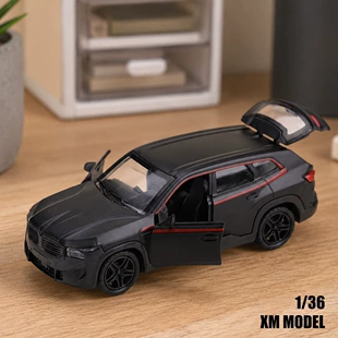 Металлическая модель BMW XM 1:36 с открывающимися дверями игрушка-машина