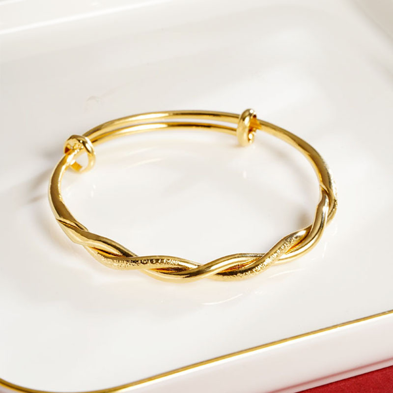 Antiguo método vietnamita oro de arena china torcido tejido brillante esmerilado pulsera de empuje temperamento simple joyas de alta calidad