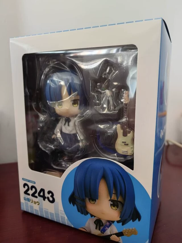 Фигурка в стиле JoJo (Chibi) — ~10 см коллекционная, цветная коробка, дисплей