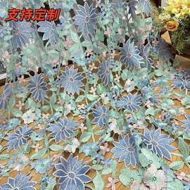 热销精品五叶草水溶牛奶色闪光三色绣花面料镂空女装旗袍蕾丝面料