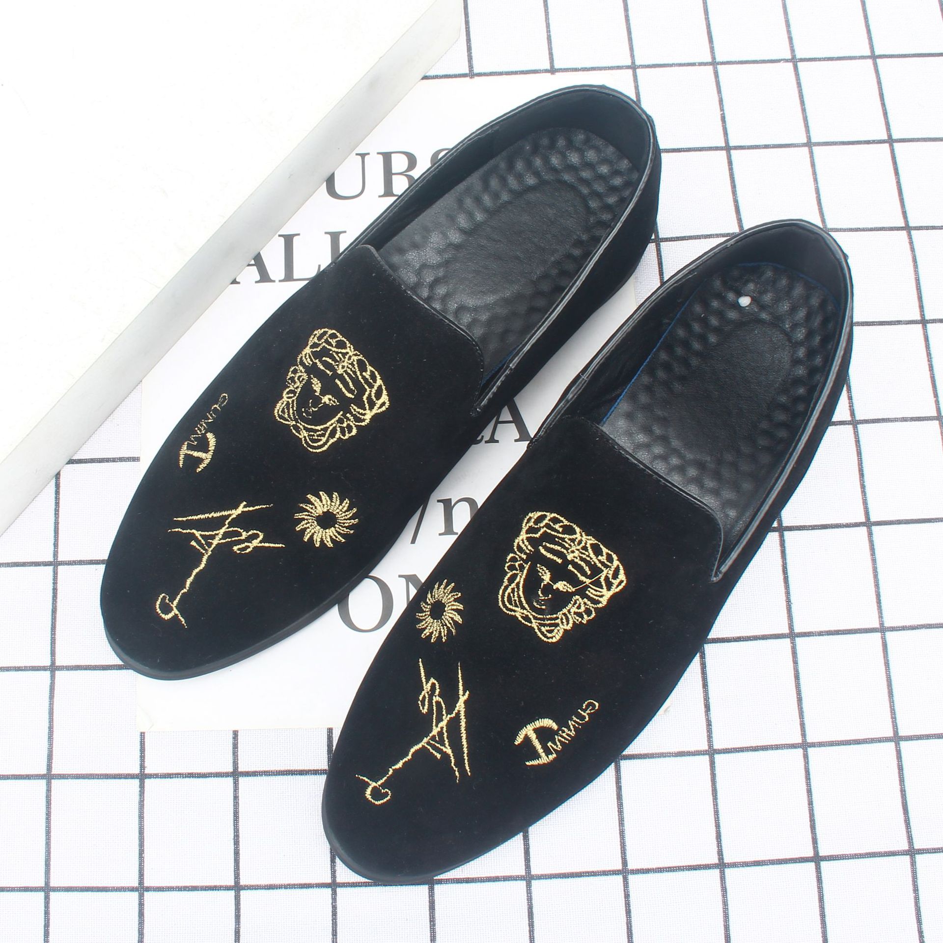 �ָ�Ь����������һ�ŵ��׽Ŷ���Ь����Ƥ��ʿ�ݳ�����Ь��546