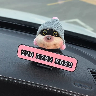 and Puppy Number Plate, Nömrəli dayanma kartı - gray-hat-bee-dog-number-plate