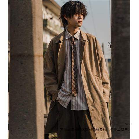 Men's Japanese retro casual loose trench coat for spring and autumn, solid color, simple, versatile, mid-length, youth coat for couples.