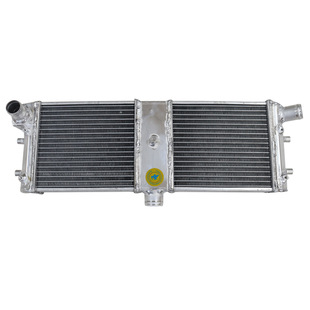Suitable for Audi R8 car air conditioner in intercooler cooling net 420121254B